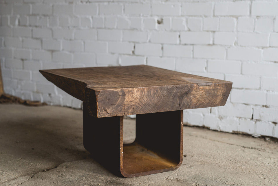COFFEE TABLE 049