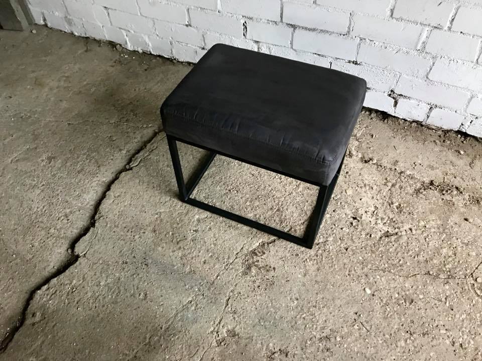 CHAIR 025