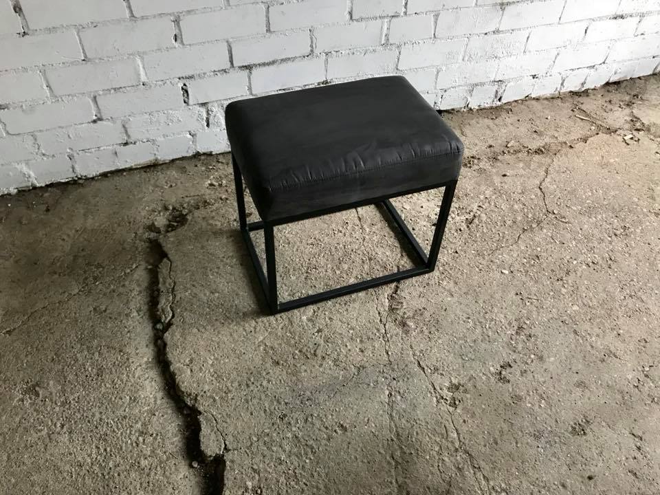 CHAIR 025