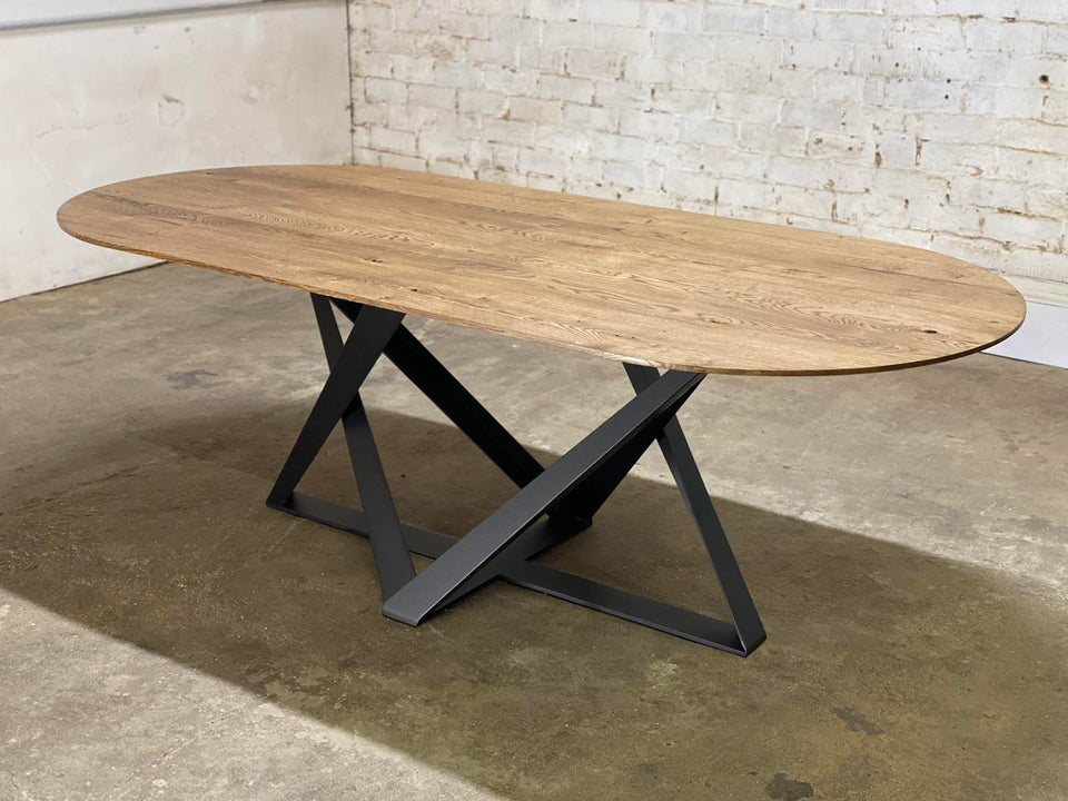 DINING TABLE 352