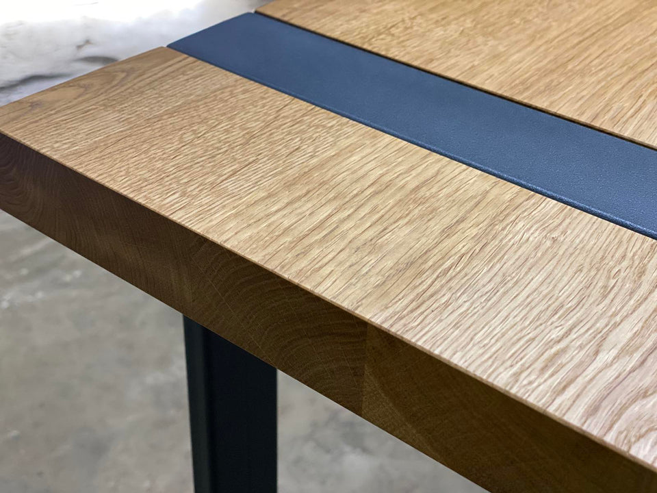 BAR TABLE 359
