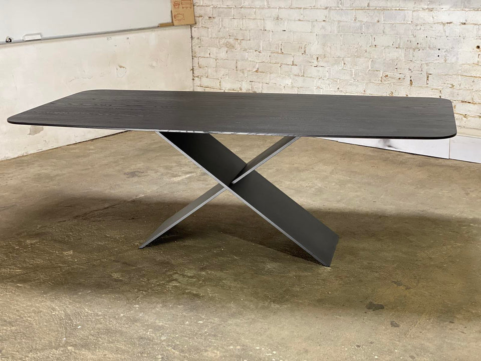 DINING TABLE 353