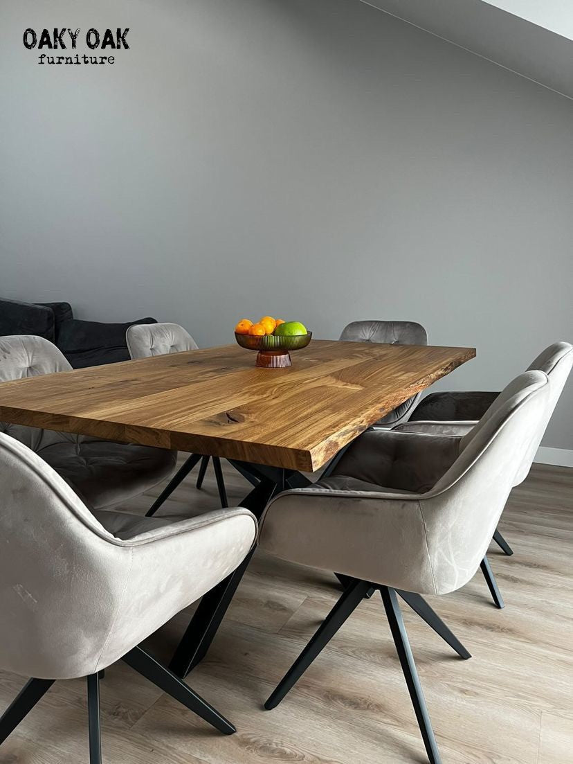 DINING TABLE 600
