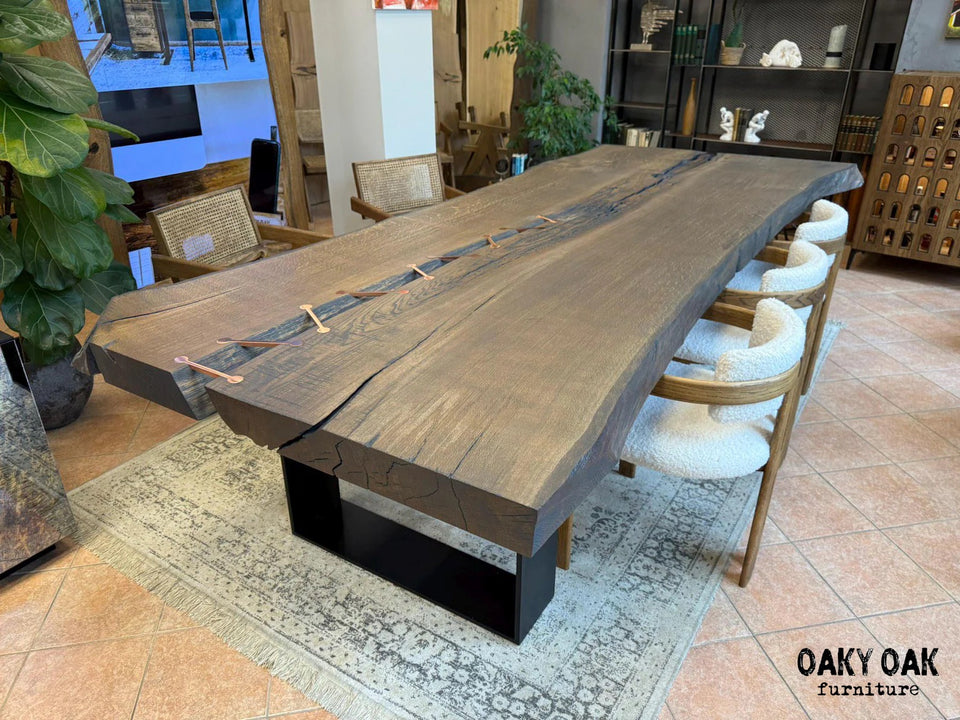 OAK DINING TABLE 872