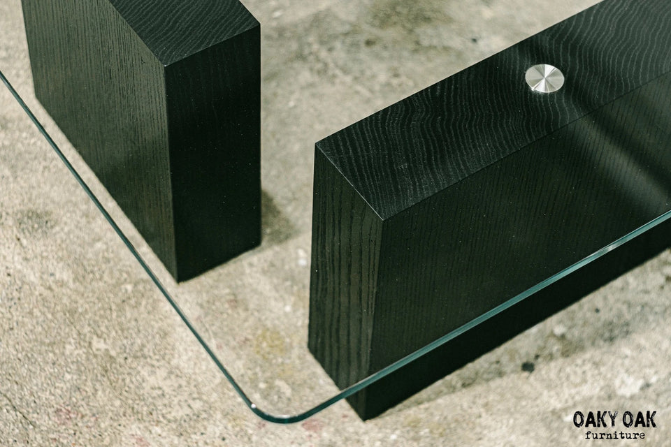 MODERN GLASS COFFEE TABLE 882