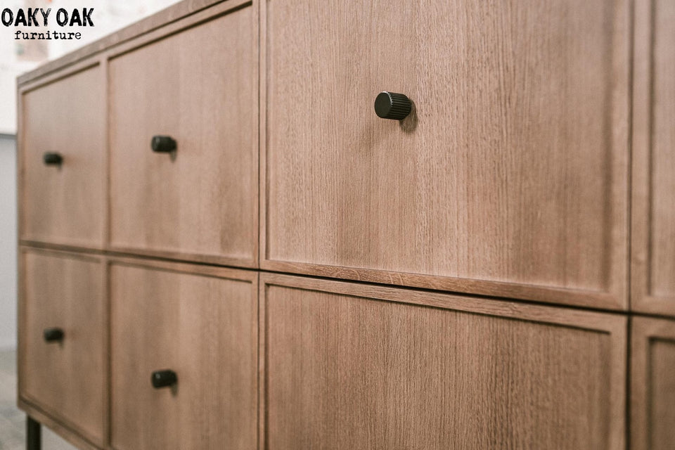 OAK CHEST OF DRAWERS 850
