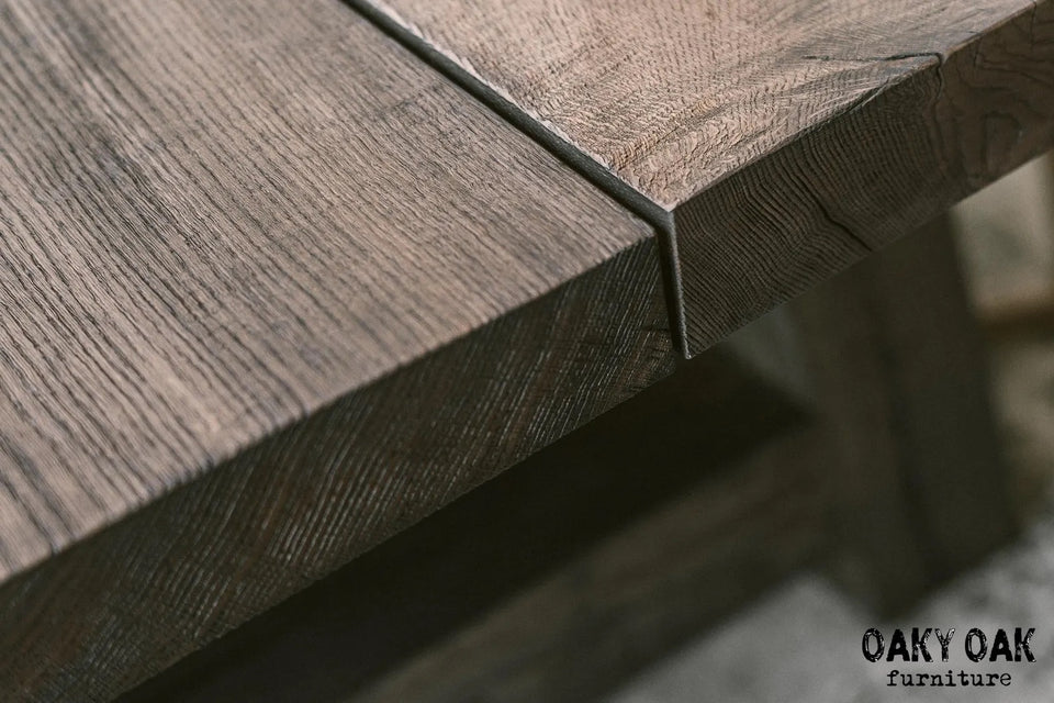 OAK DINING TABLE 873