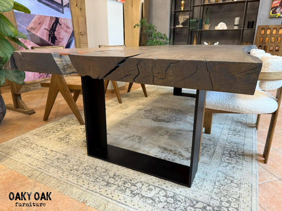 OAK DINING TABLE 872