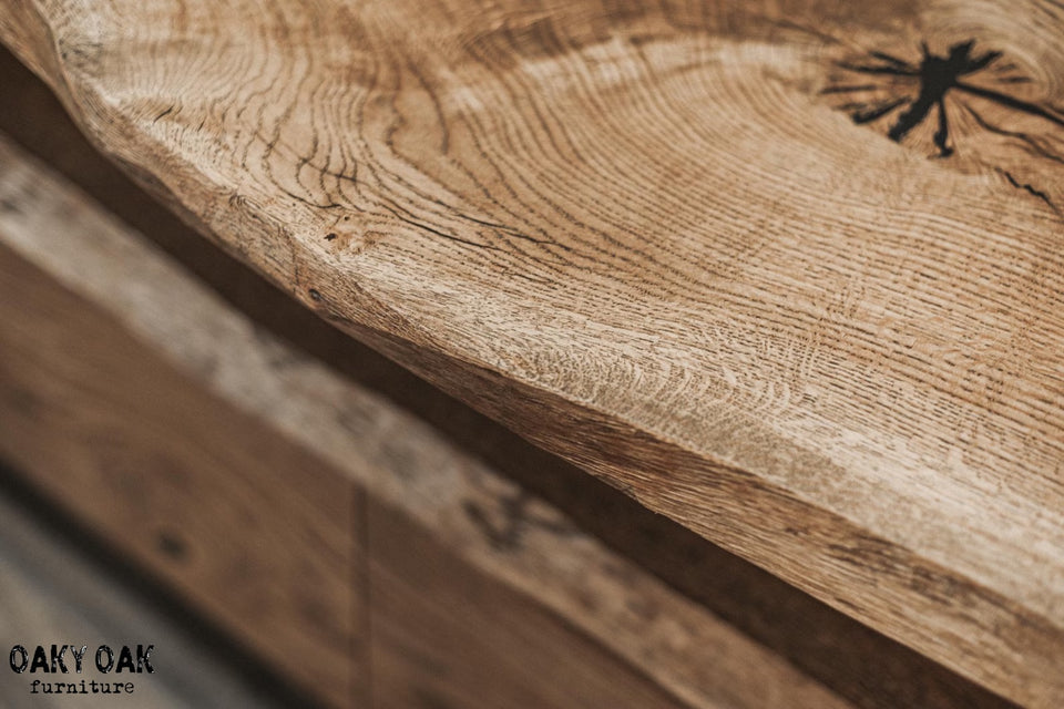 OAK TV CONSOLE 860