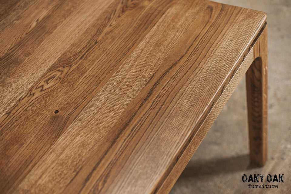 OAK DINING TABLE 865