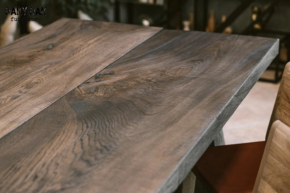 OAK DINING TABLE 873