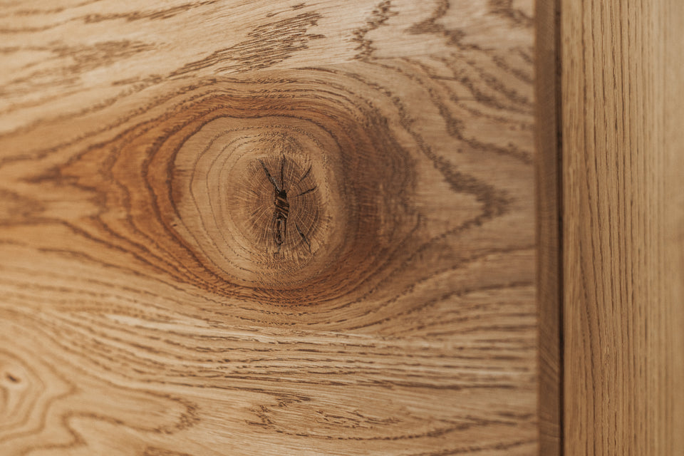 CHEST OF DRAWERS 811