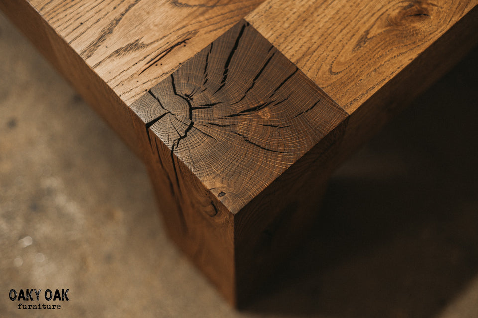 OAK COFFEE TABLE 909