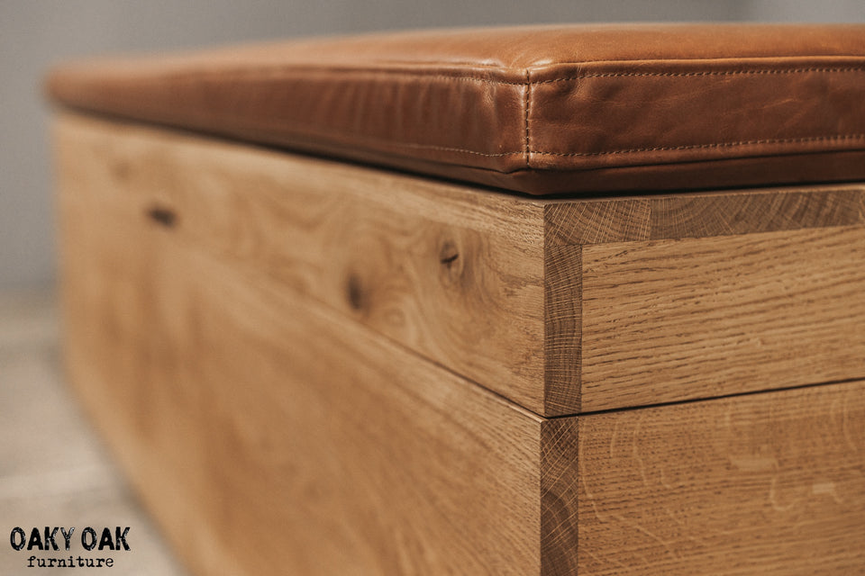 OAK STORAGE BENCH WITH GENUINE LEATHER SEAT 898