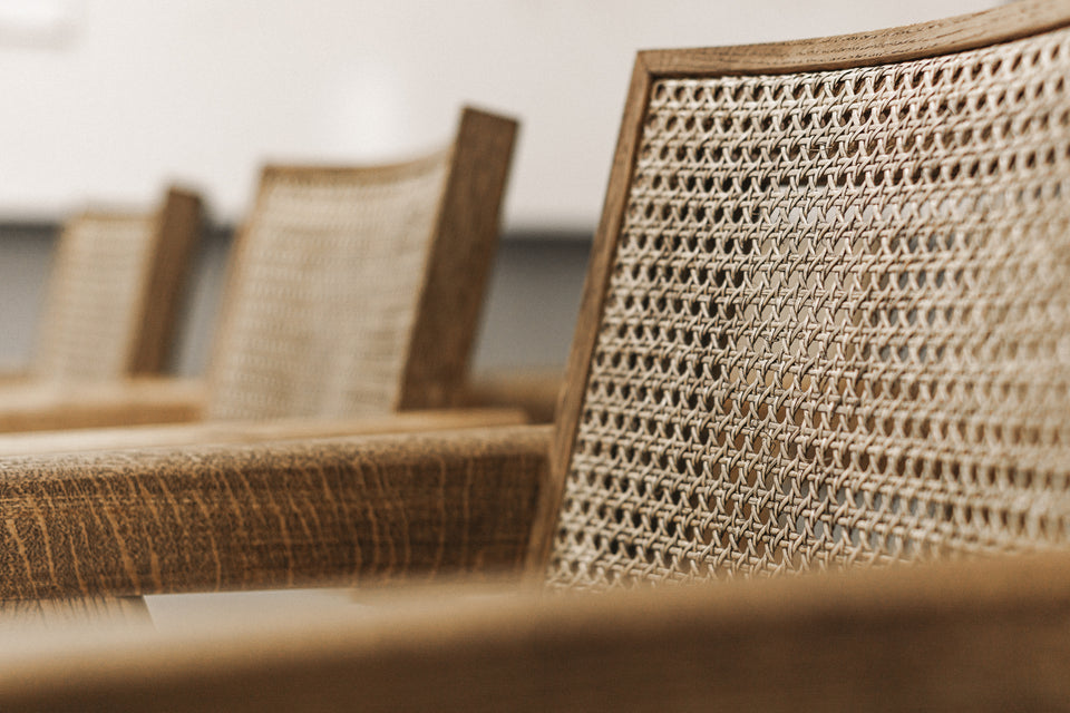 CHAIR 787