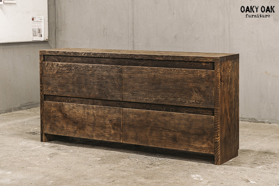 OAK CHEST DRAWERS 895
