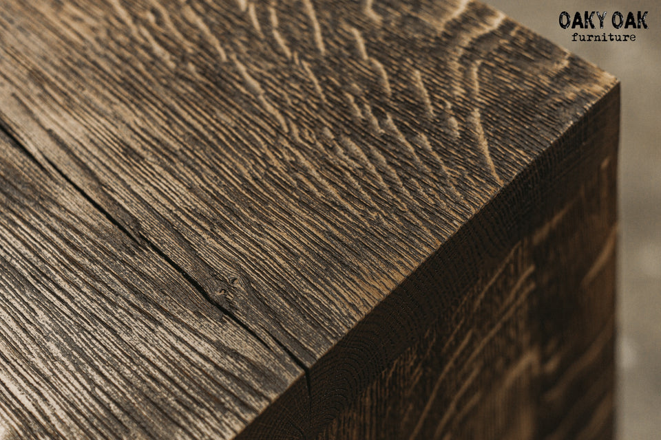 OAK CHEST DRAWERS 895