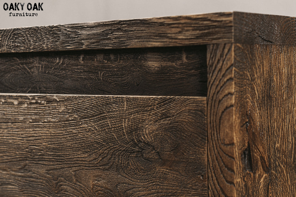 OAK CHEST DRAWERS 895