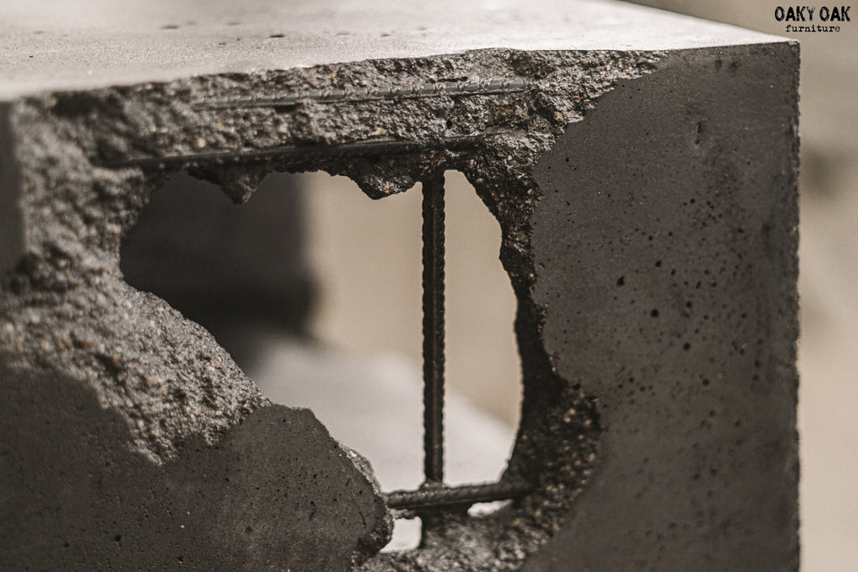CONCRETE BEDSIDE TABLE 891