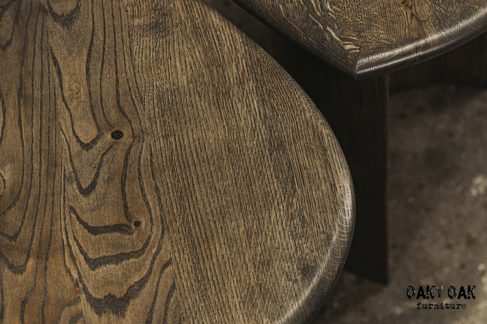 OAK COFFEE TABLE 894