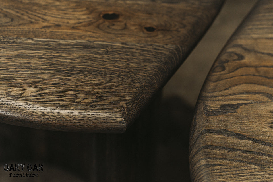 OAK COFFEE TABLE 894