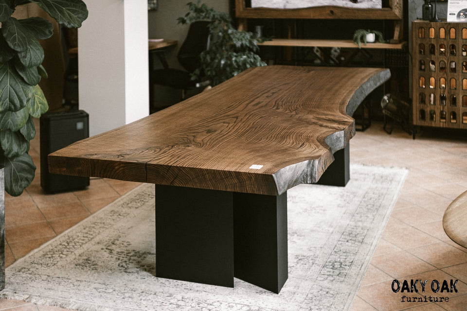 OAK DINING TABLE WITH BLACK STEEL LEGS 893