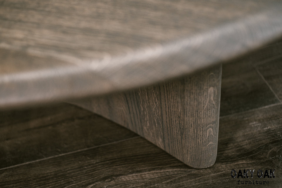 OAK COFFEE TABLE 903
