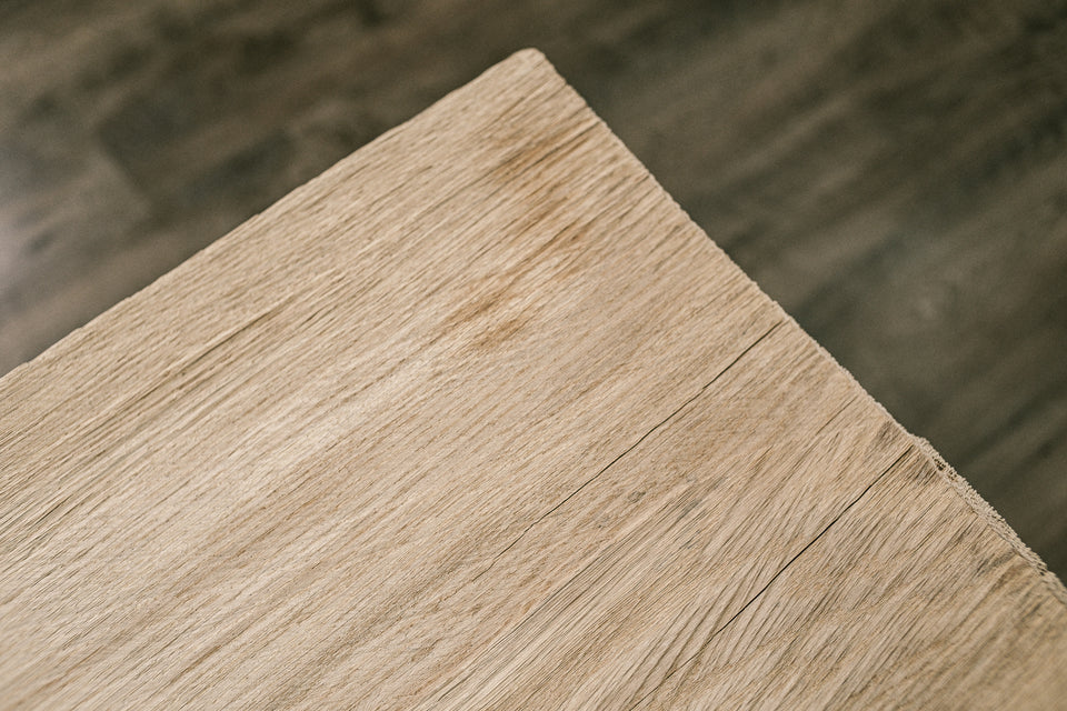 CHEST OF DRAWERS 815