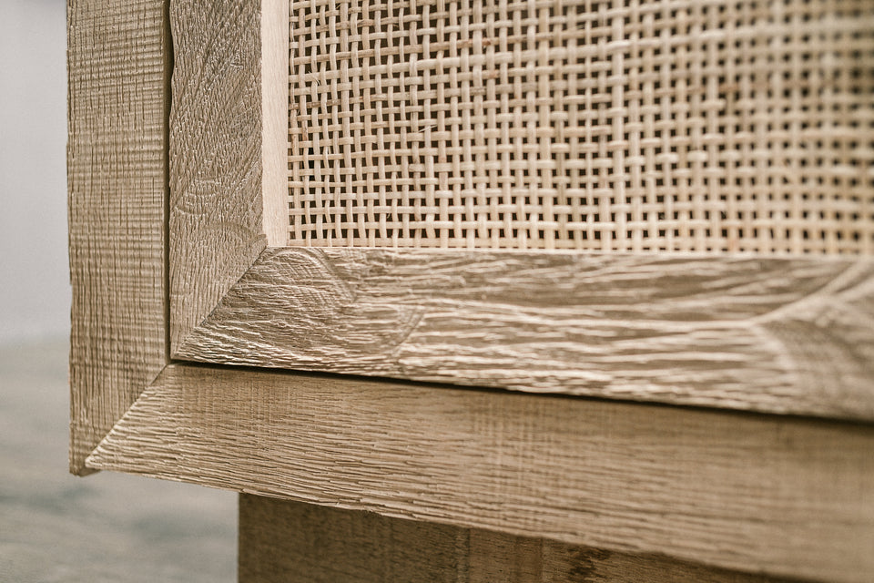 CHEST OF DRAWERS 815