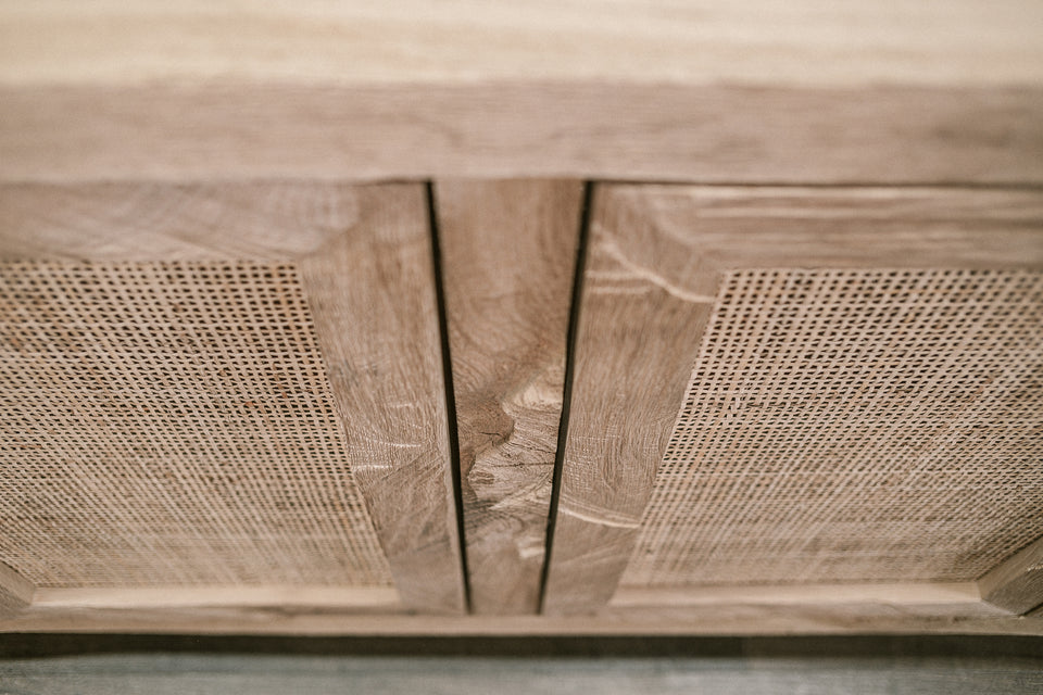 CHEST OF DRAWERS 815