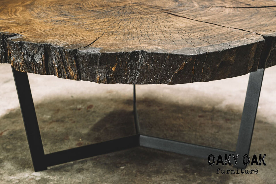 OAK COFFEE TABLE 880