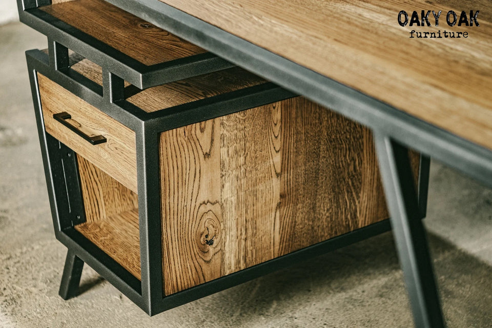 OAK OFFICE DESK 826