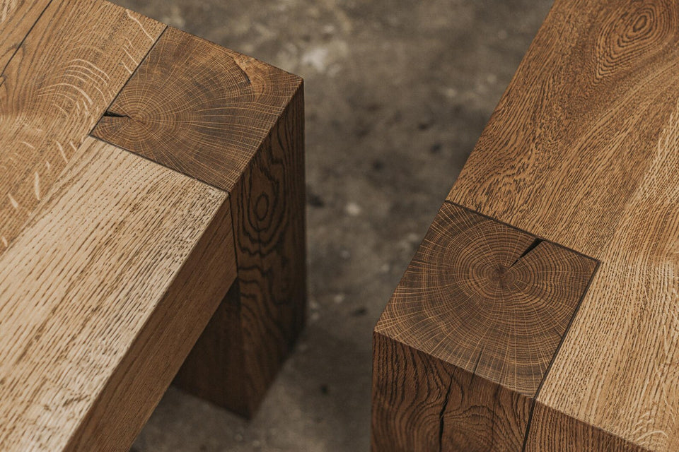 OAK COFFEE TABLE 886