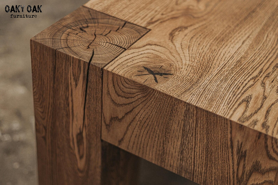 OAK COFFEE TABLE 886