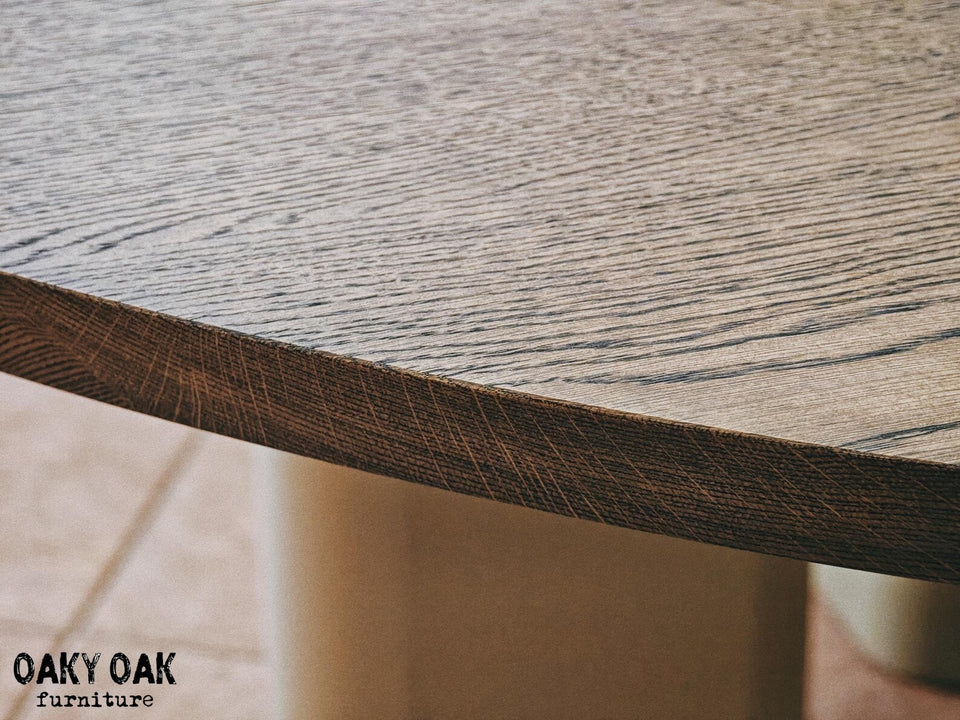 OAK ROUND DINING TABLE 878