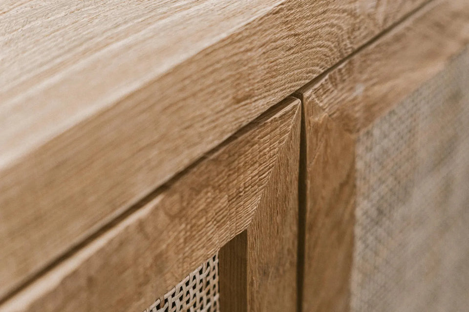 OAK CHEST OF DRAWERS 855