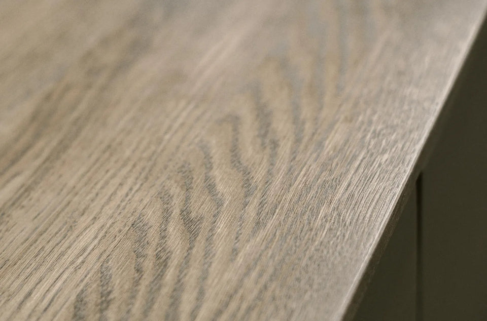 OAK CHEST OF DRAWERS 854