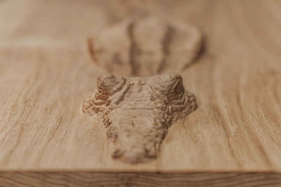 OAK COFFEE TABLE 885