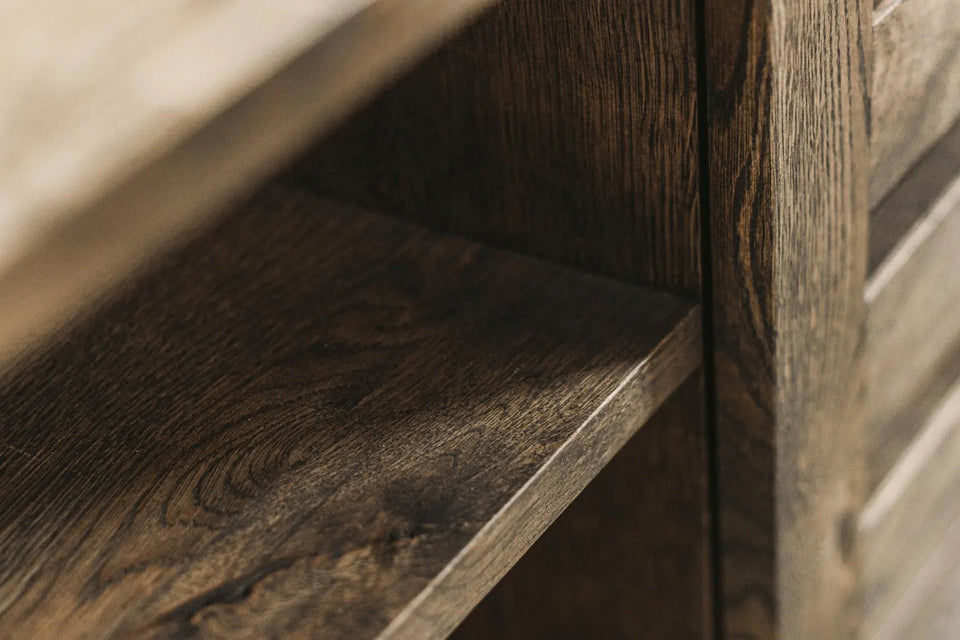 OAK TV TABLE 863