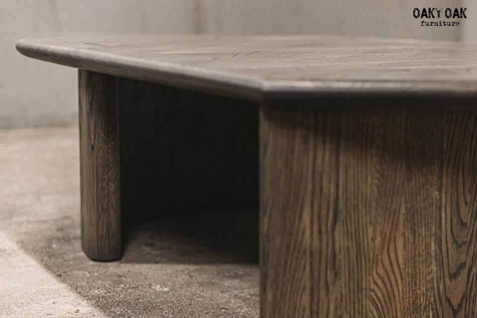 OAK COFFE TABLE 922