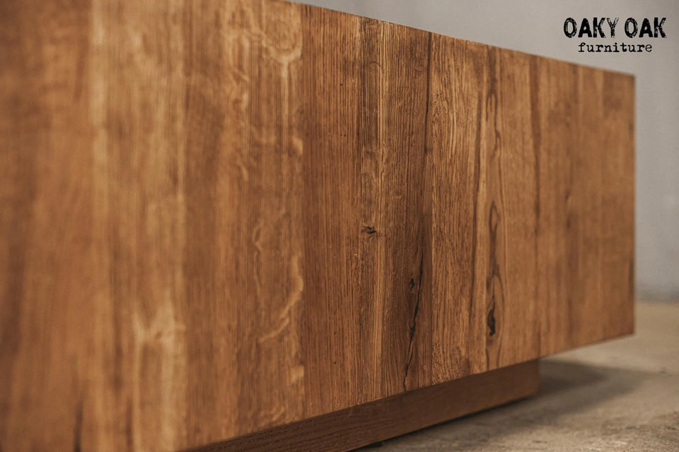 OAK COFFEE TABLE 899