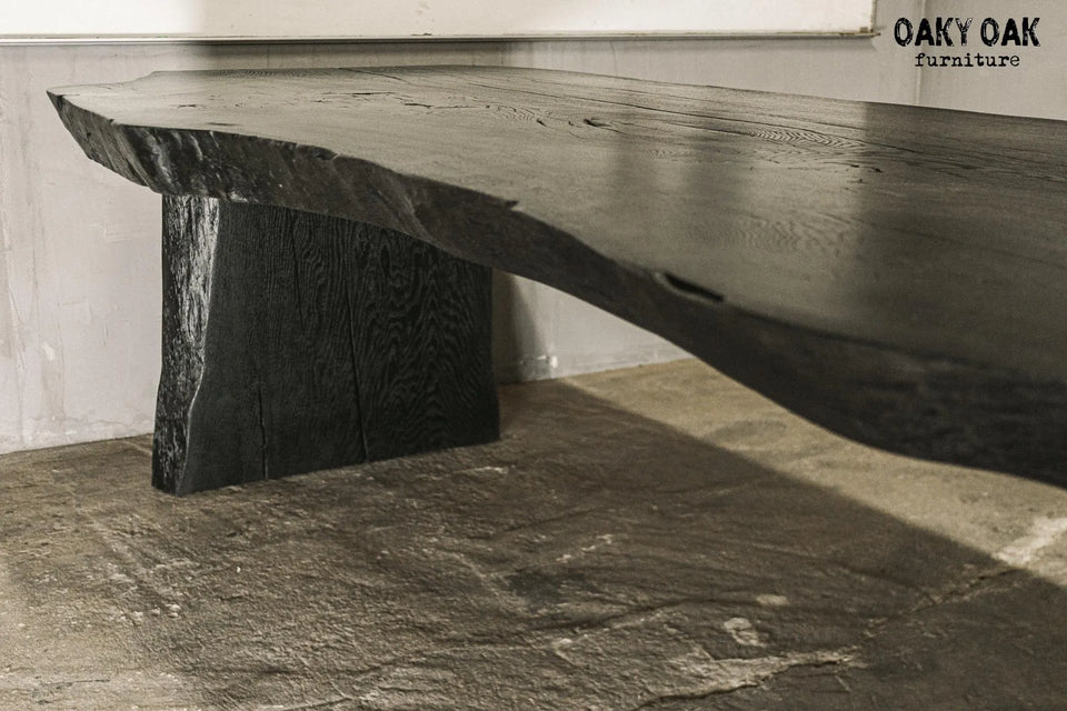 OAK DINING TABLE 900