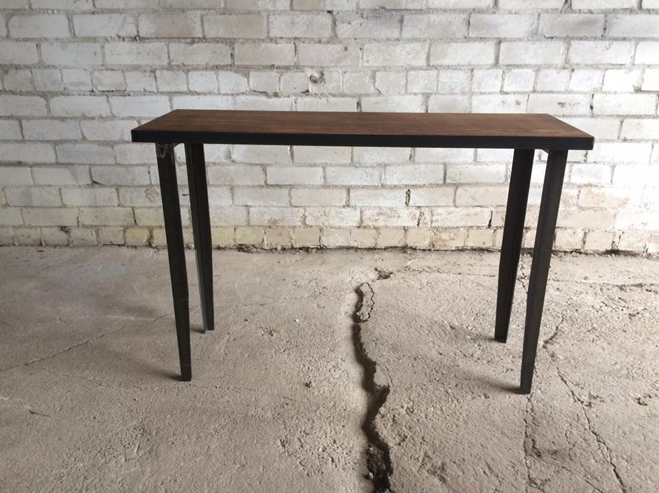 OAK DINING TABLE 46