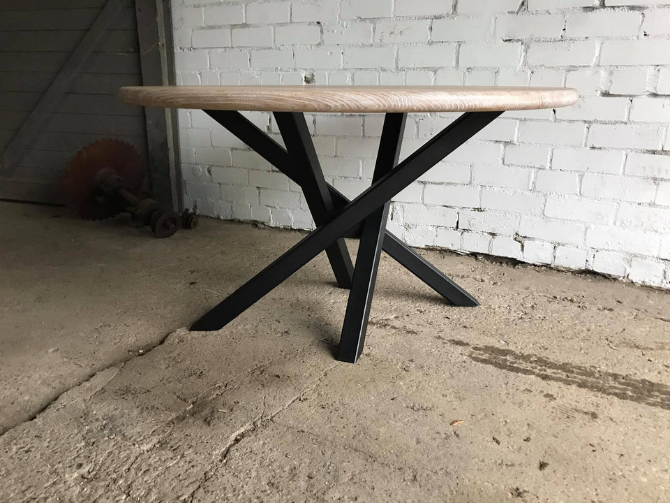 DINING TABLE 060