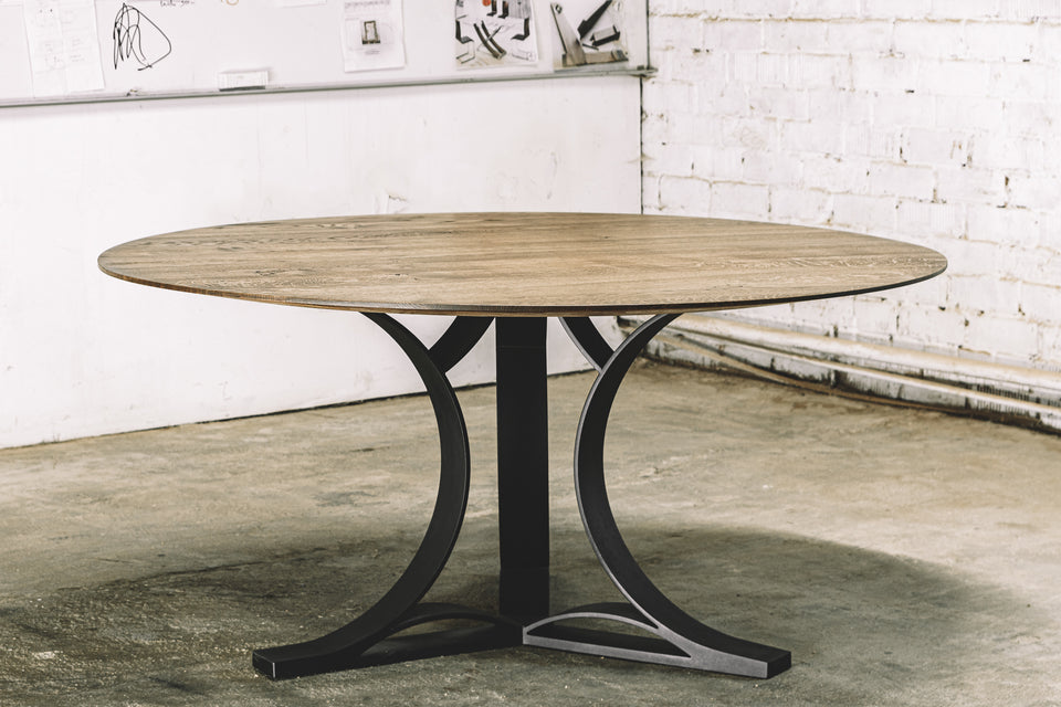 DINING TABLE 185