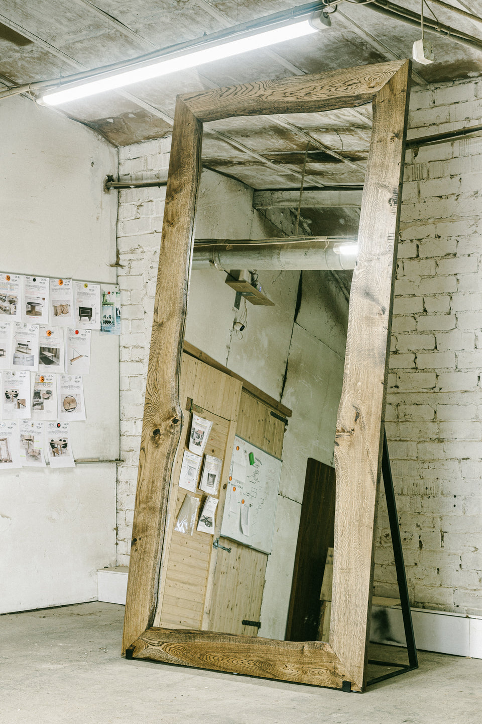 MASSIVE OAK MIRROR 265