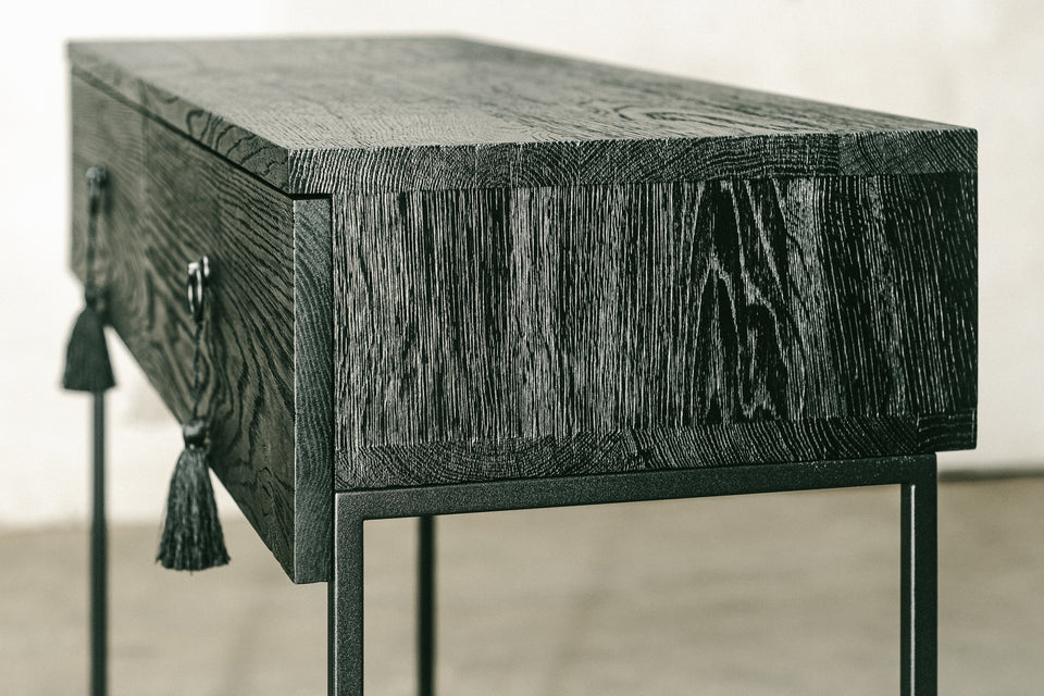 CONSOLE TABLE 412