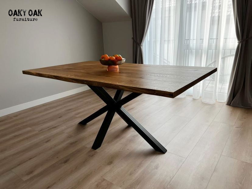 DINING TABLE 600